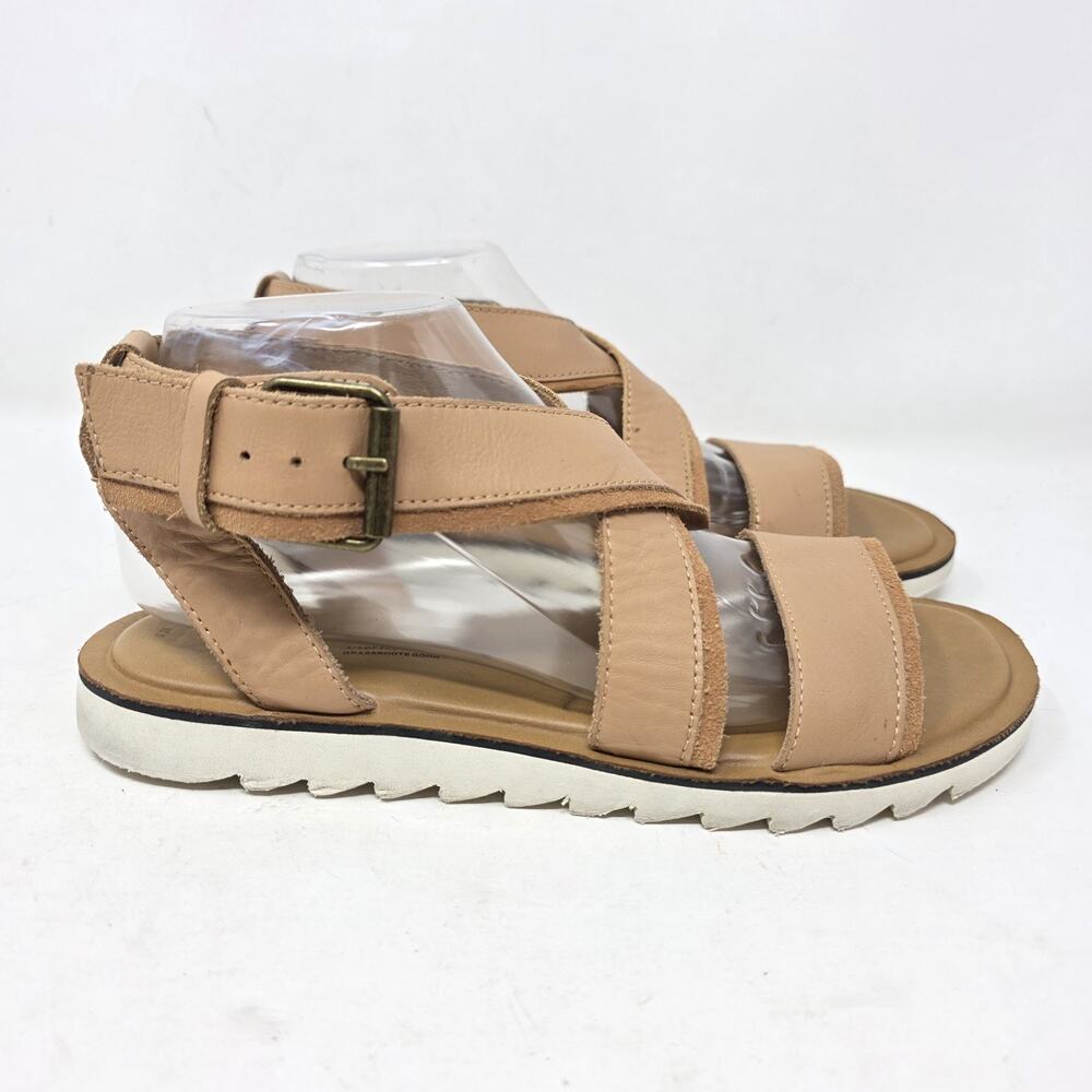 TOMS Sidney Tread Sandal Women’s Size 9 Beige Strappy Comfort Flat Leather